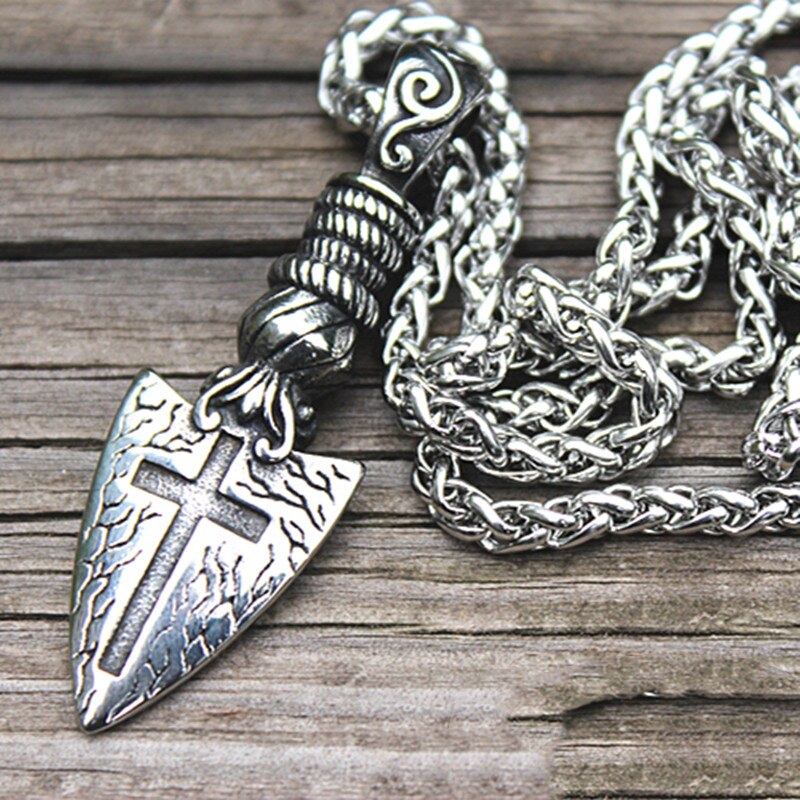 Dominant knight spear and shield cross arrow pendant classic trendy jewelry necklace: Default Title