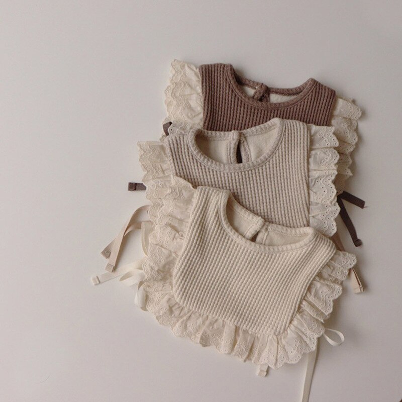 Herfst Baby Meisje Kant Vest Sweet Hollow Out Prinses Mouwloze Bovenkleding Katoen Pasgeboren Baby Bib Vest 0-24M