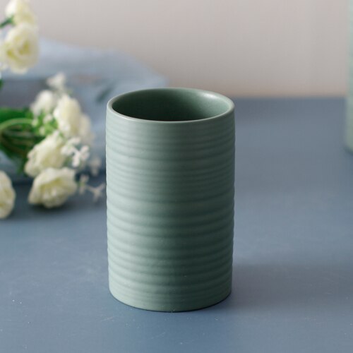 Green Bathroom Wash Set Ceramic Bathroom 6-piece Set Jewelry Box Cotton Swab Box Soap Dish Lotion Bottle Mouth Cup Toiletries: Mouth cup