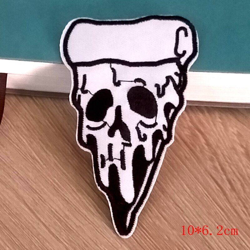 Parches bordados de calavera Punk para planchar en ropa, Parche de gusano de arena para coser en la prenda decoración para ropa: PE5171CT