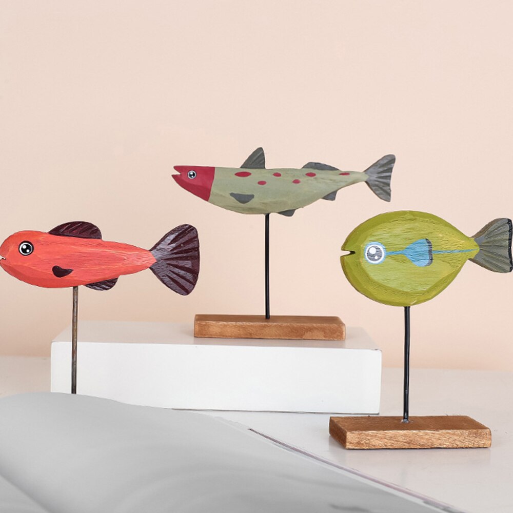 Christmas Fish Shape Table Wooden Craft Decor Lovely Animals Desktop Ornament