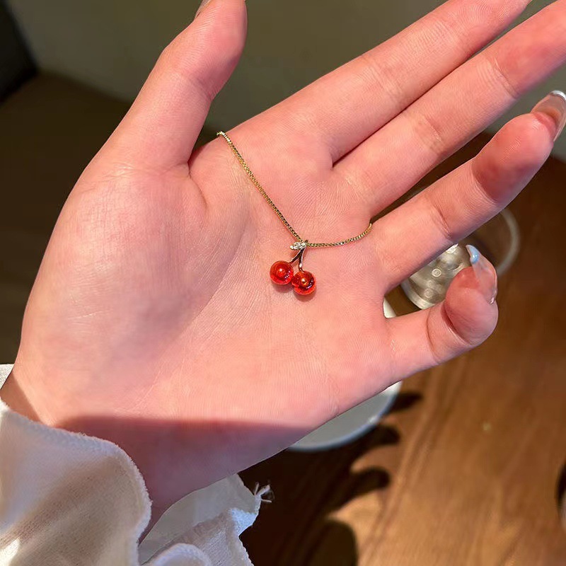 Halsband i rostfritt stål med körsbär, naturstenspärlor, hänge, kedja, kvinnors bröllopsfest, smycken, födelsedag