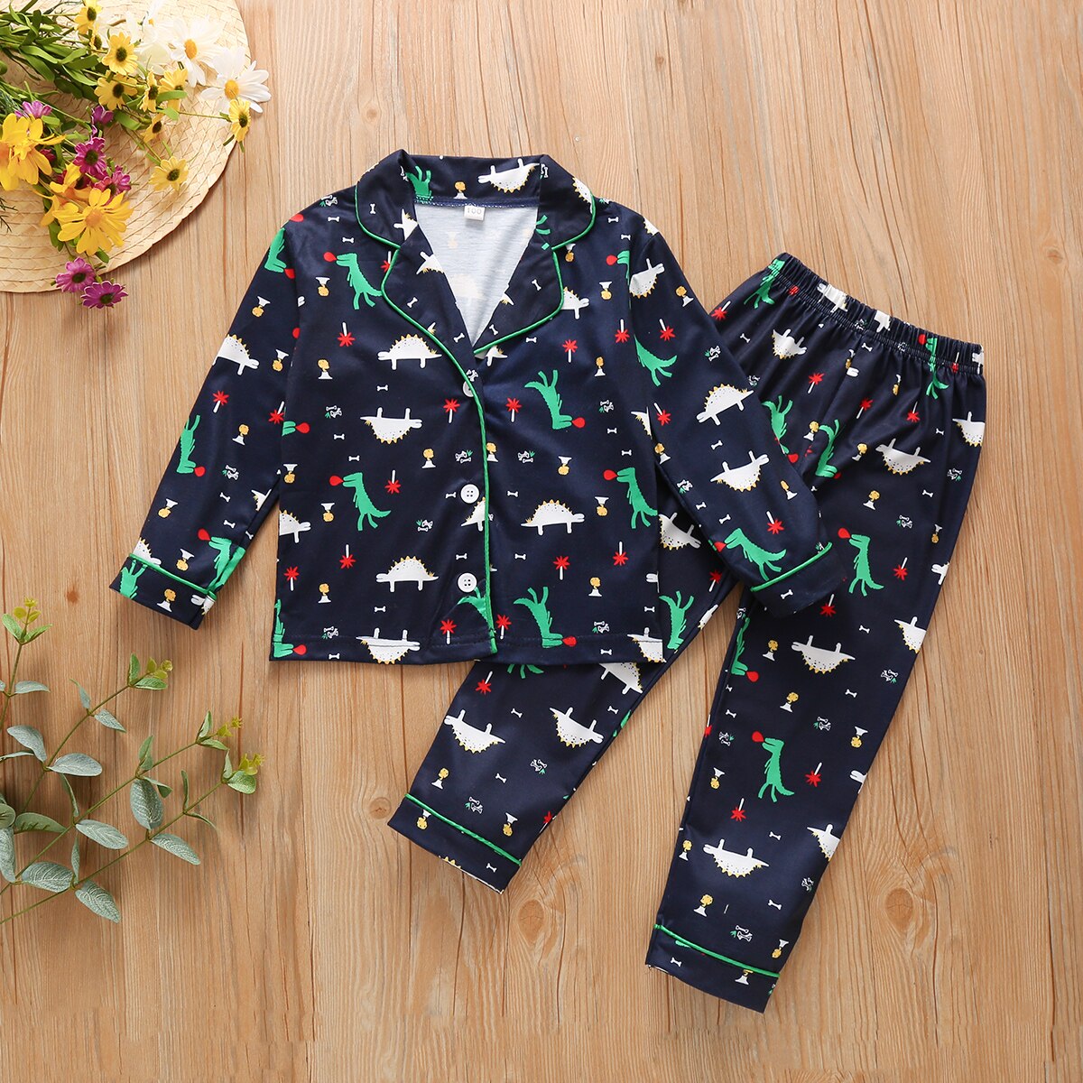 Baby & Kinderkleding Modieuze Kind Pyjama Suit Revers Kraag Top Elastische Hoofd Cartoon Gedrukt Lange Broek: A / 110cm