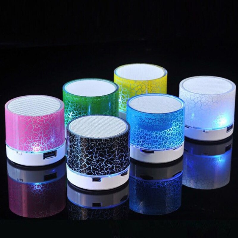 Bluetooth Speaker Mini Draadloze Speaker Subwoofer Kleurrijke Led Licht Draagbare 20W 15W 400Mah Ingebouwde Batterij plastic Full-Range