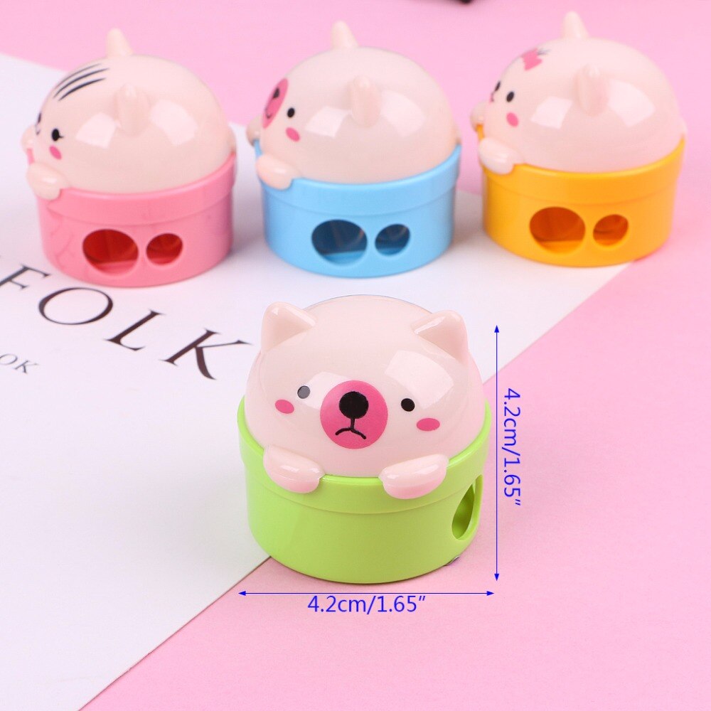 Cat and Bear Plastic Pencil Sharpener Kids School Supplies Stationery