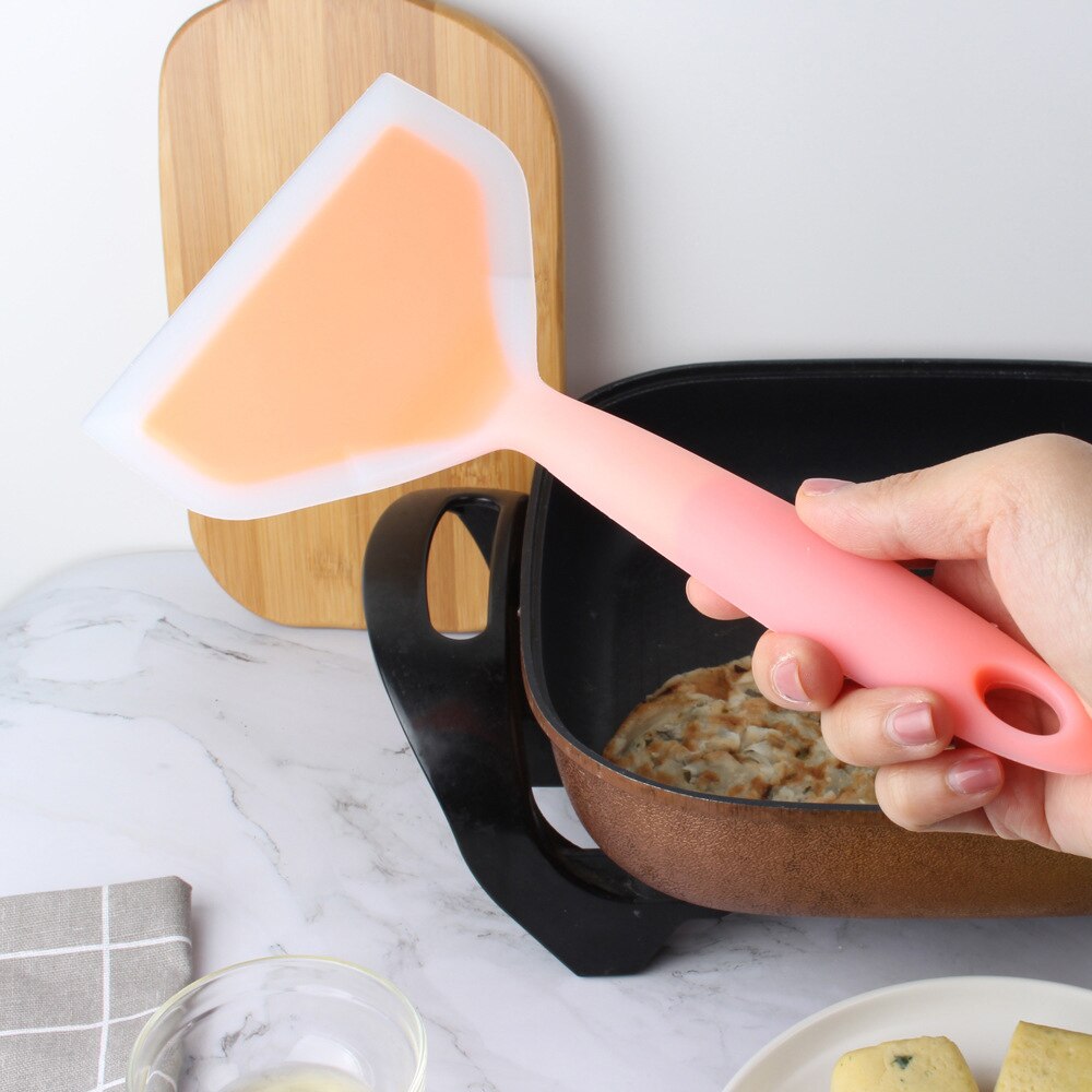 Non-stick Silicone Cooking Beef Egg Kitchen Scraper Wide Pizza Spatula Kitchen Cake Baking Scraper Home Cookware Kitchen Tool