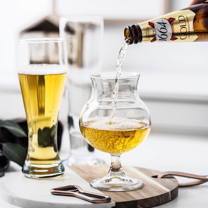Bierpullen wijnbekers koele drank high beer glazen vers sap cola cocktail whiskyglas
