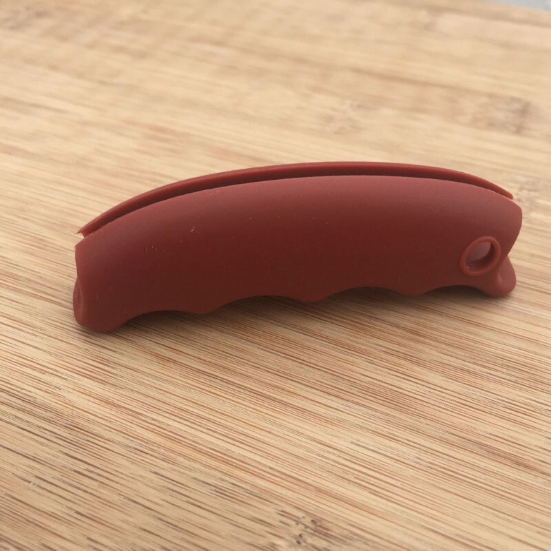 Good Healthy Plastic Bag Holder Carrier Strong Silicone Handle Carrier for Grocery Plastic Bag Shopping Bags Garbage Bag: coffee