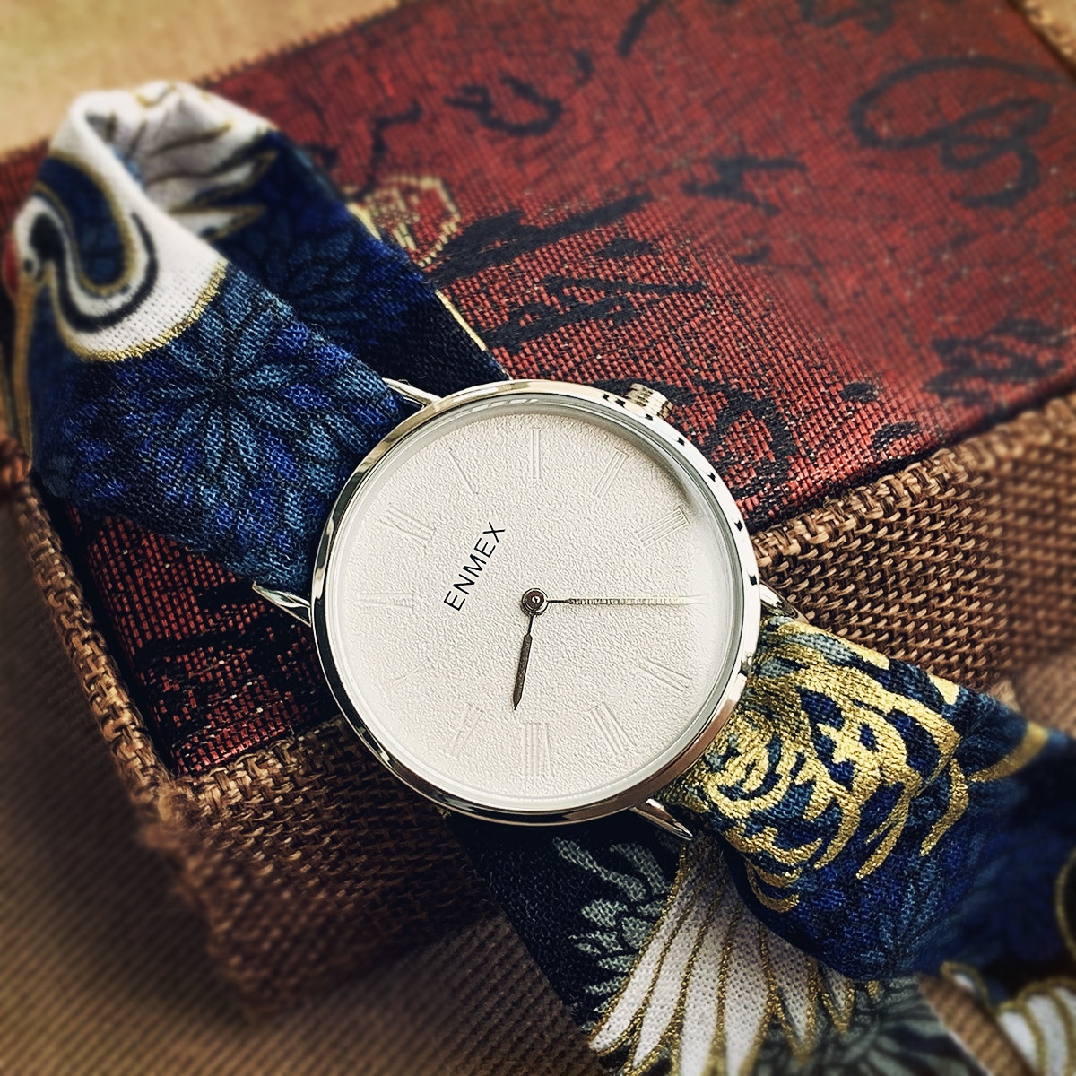 Lady simple watch Enmex strappy cotton watch MULAN style chinese Princess red-crowned crane quartz wristwatch