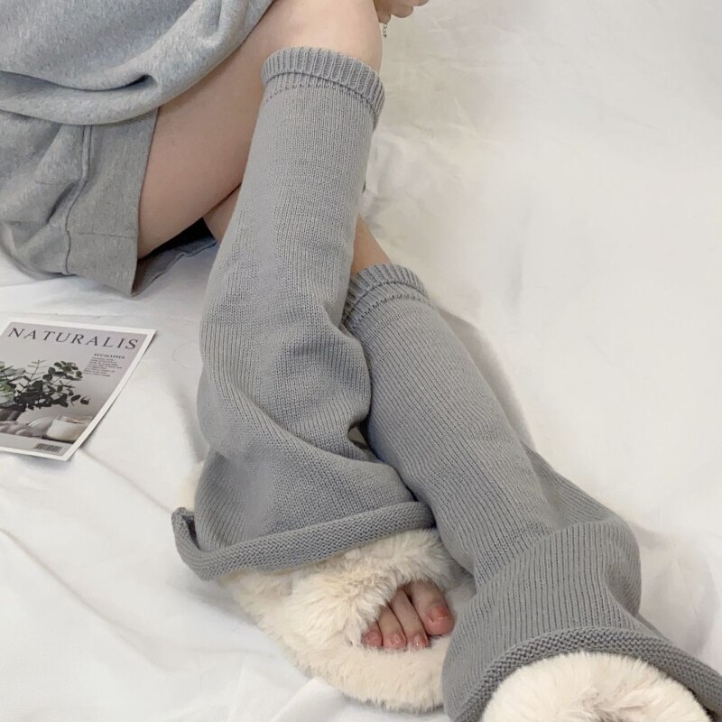 Women Flared Leg Warmers Kawaii White Winter Loose Boot Stocking Girl Uniform Knitted Cute Knee-High Leg Warmers Japanese Fluffy