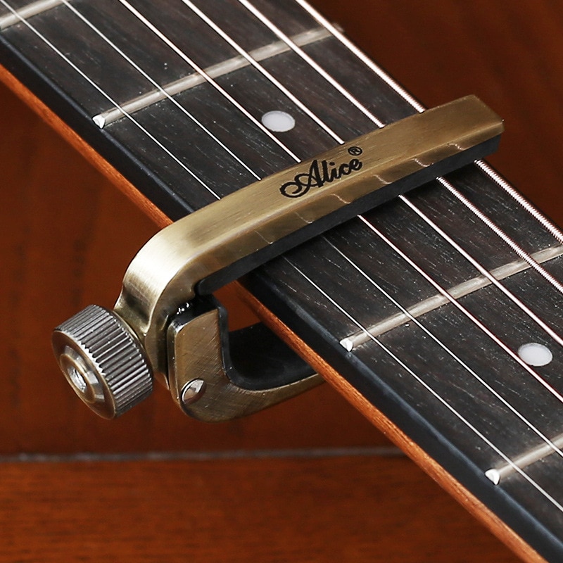 Guitar Capos Electric Acoustic Guitar Capo Bass Violin Ukulele Capotraste Single-handed Tune Clamp Trigger 3 Colors Metal Capo: Gold