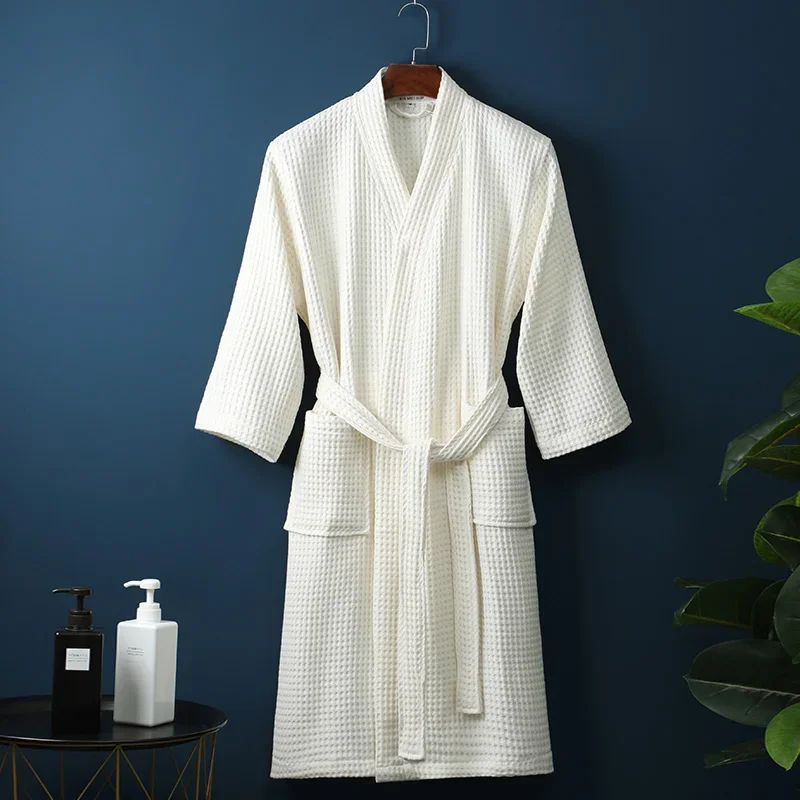 Peignoir éponge 100% coton pour hommes et femmes, serviette d'eau à sucer, vêtements de nuit, spa, hôtel, longue robe, kimono, grande taille, amoureux de la robe en spanGown: M / WHITE
