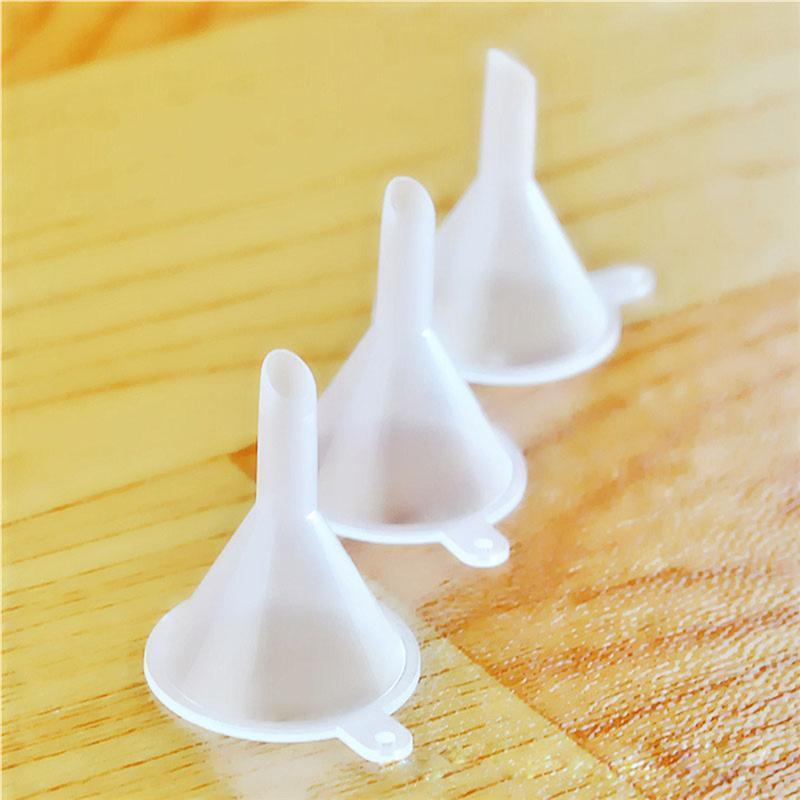 Small Clear Plastic Funnels For Cosmetic Liquids Perfume Oil Filling Empty Containers Makeup Tools Kit Set 1/20/30pcs