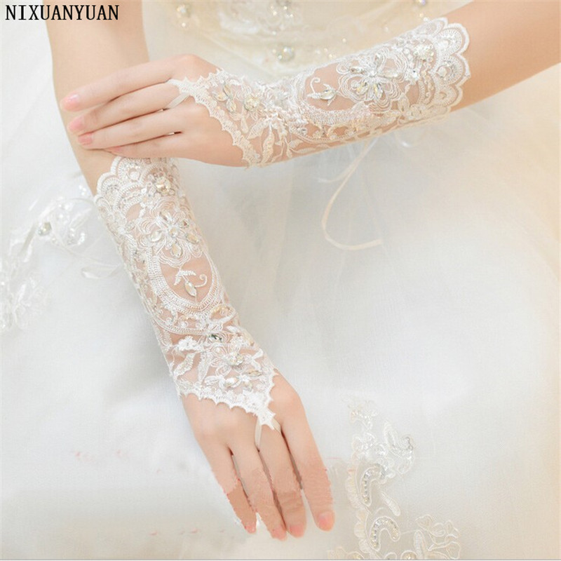Günstige Auf Lagerbier Weiß Elfenbein Strass Kurze Braut Fingerlose Hochzeit Handschuhe Brauthandschuhe Hochzeit Zubehör