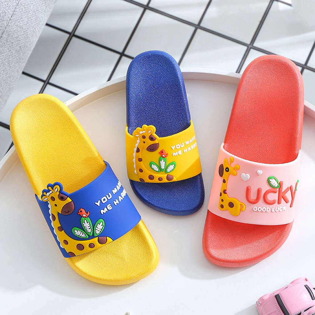 Pantoufles d'été Parent-enfant girafe chaussures maison antidérapant piscine pantoufles en plein air dessin animé imprimé sandales décontractées chaussures plates