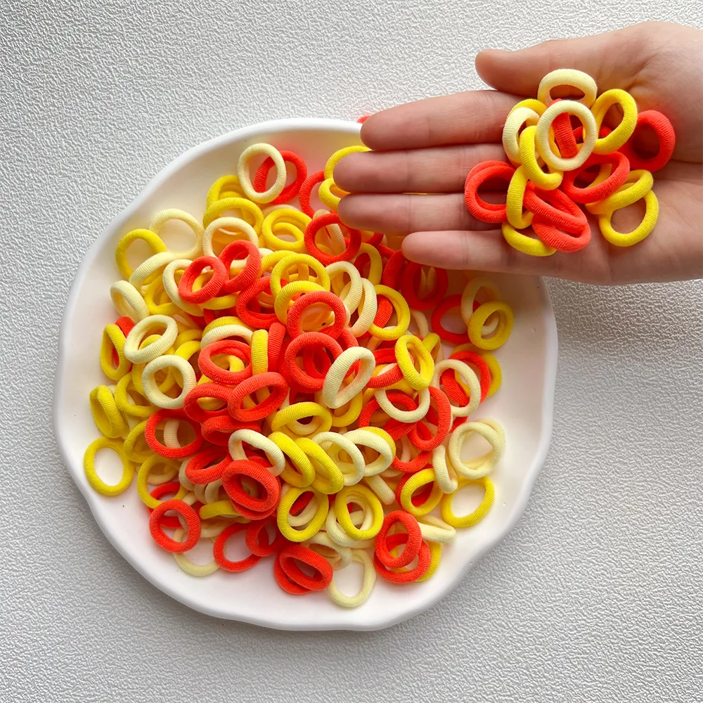 50/100/200 sztuk kolorowe podstawowe nylonowe gumki robić włosów dla dziewczynek kucyk utrzymać Scrunchie gumka dla dzieci podstawowe akcesoria robić włosów: XXS / Czerwony