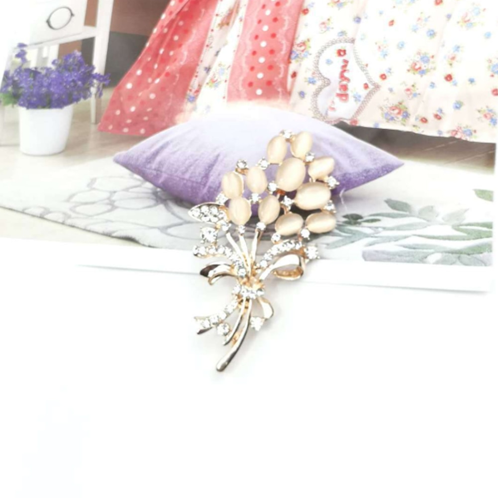 Modieuze opaal stenen bloem broche speld kledingaccessoires verjaardag broches voor vrouwen strass broche speld