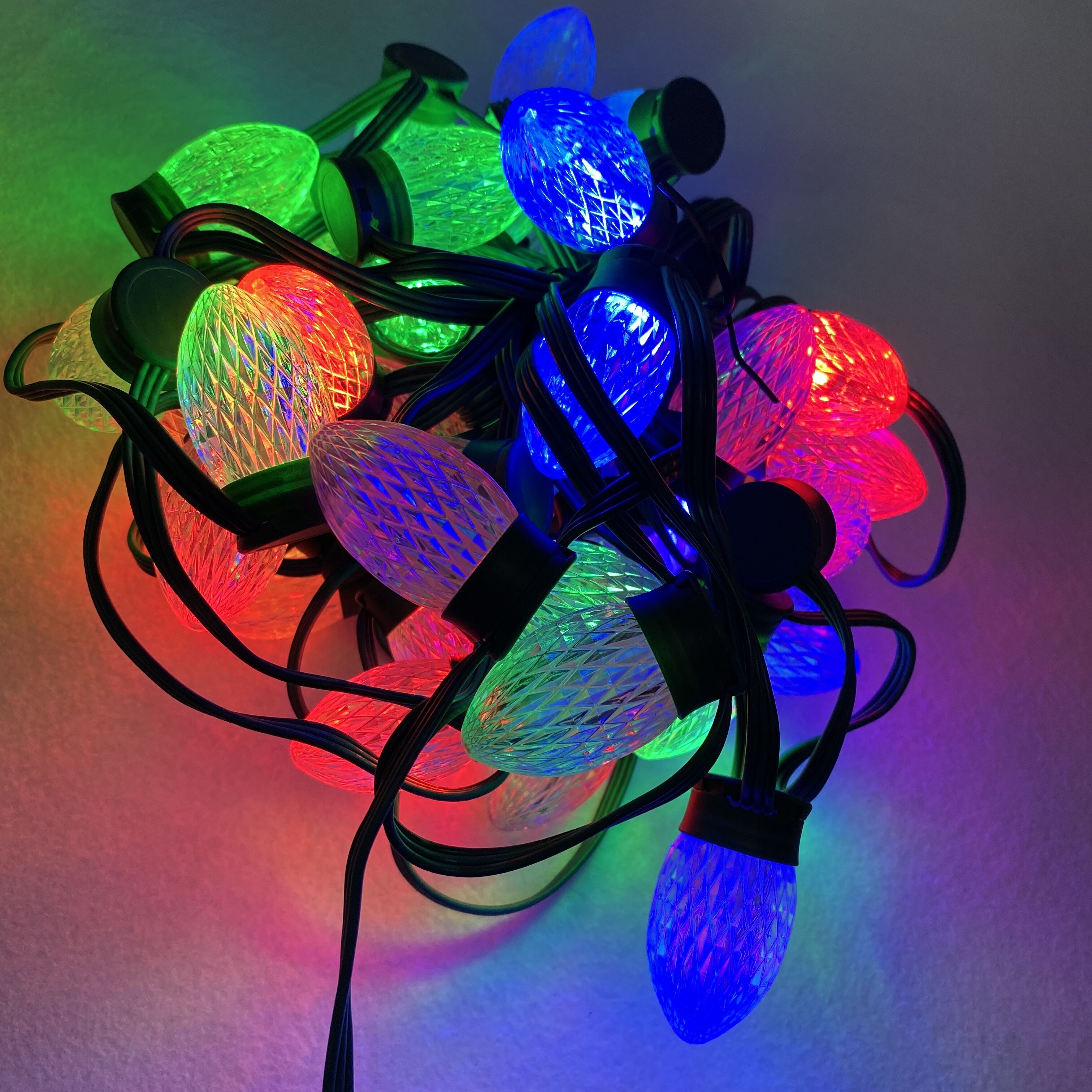 50nodes addressable RGB C9 DC12V WS2811 LED(2 LEDs) pixel string light;6inches wire spacing;all GREEN wire;IP68;xConnect pigtais