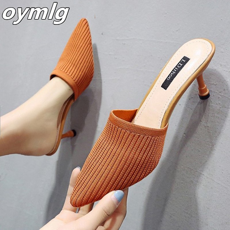 Zomer Womenslippers Vrouwen Dragen Dunne Hakken Met Hakken Baotou Sandalen Slippers Ademend Wilde Mode Hoge Hakken Half Slepen