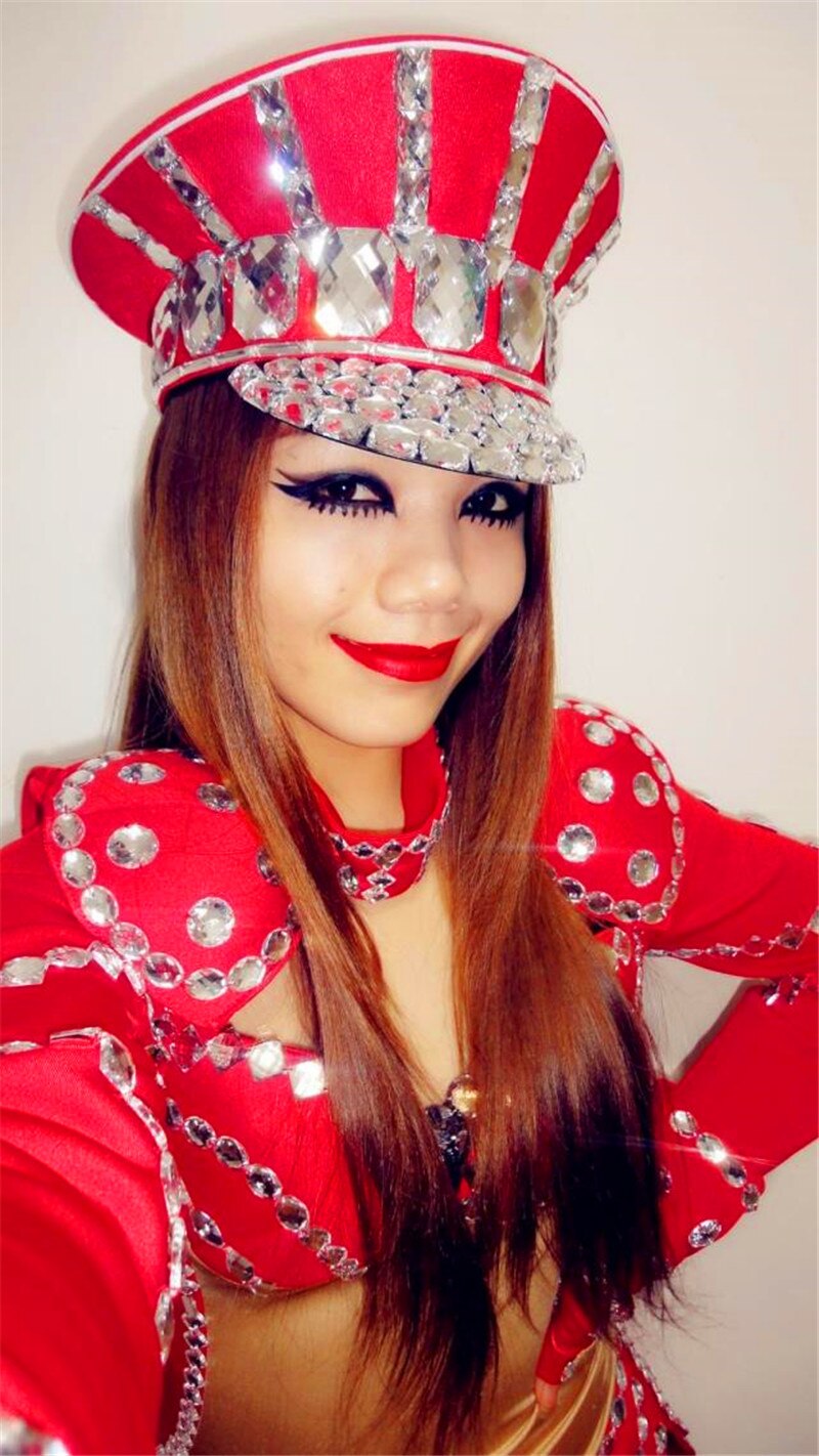 Ds disfraz Bling sombreros de bebé brillante diamante policía Cap Rhinestone rojo trajes militares trajes de escenario para cantantes Beyonce