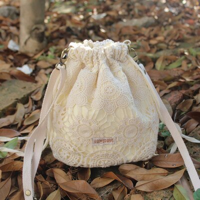 Sac seau en dentelle pour femmes, petit sac à main frais à bandoulière diagonale avec cordon