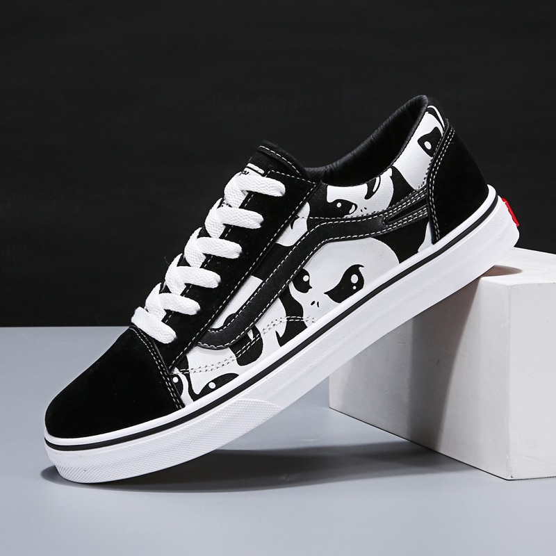 Chaussures pour hommes chaussures pour femmes chaussures en toile chaussures de couple grimace couple étudiants chaussures de planche chaussures de sport tennis