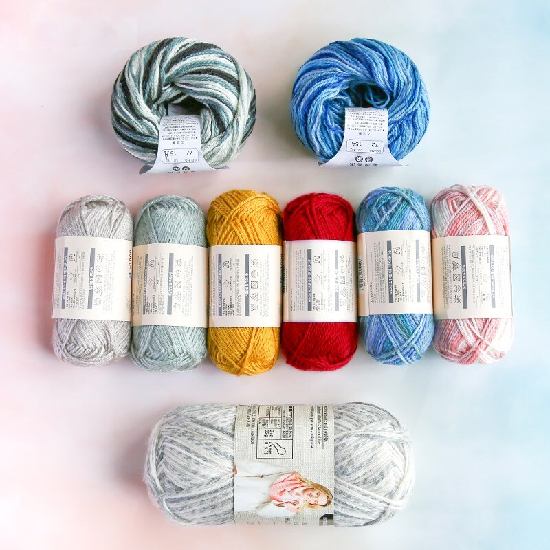 Comfortable Wool Blended Yarn for Hand Knitting Scarf Hat Yarn Crochet Knitting Yarn