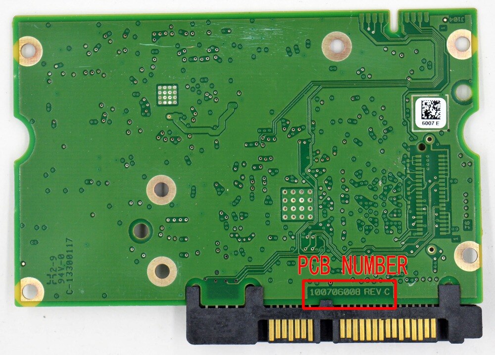 Seagate Desktop Hard Drive Circuit Board Nummer: 100706008 Rev A / 8480 E, 8480 D / ST4000DX000, MB1000ECWCQ