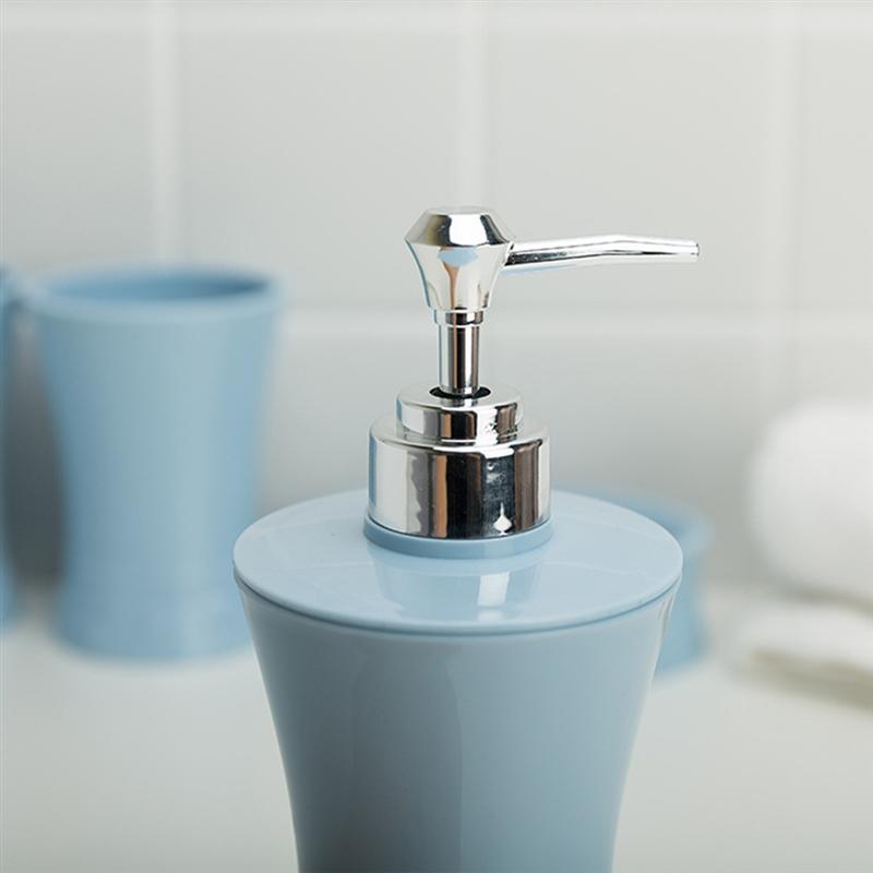 5 stk / sett plast badetilbehør kit kopper tannbørste holder såpeskål dispenser badedrakt såpedispenser badesett