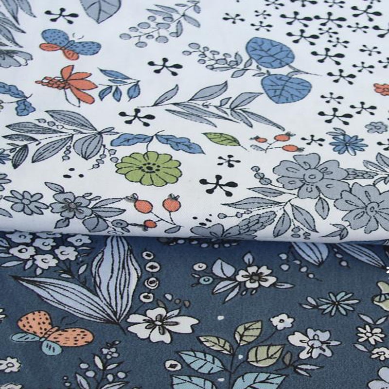 100% de algodón con estampado de flores pequeñas blancas y grises, tela de popelina de algodón, tela de punto, tela de retazos, decoración para el hogar