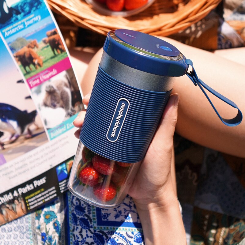 Mini Juice Maker Food Blender DC7.4V 300ml Portable Wireless Juicer Juice Milkshake Mixer 1400mAh Battery