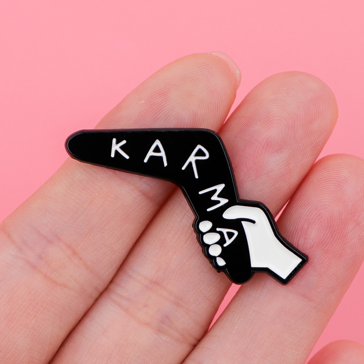 Karma – épingles à revers en émail pour sacs à dos, broches, Badges, accessoires pour vêtements, bijoux à la , de croyance religieuse