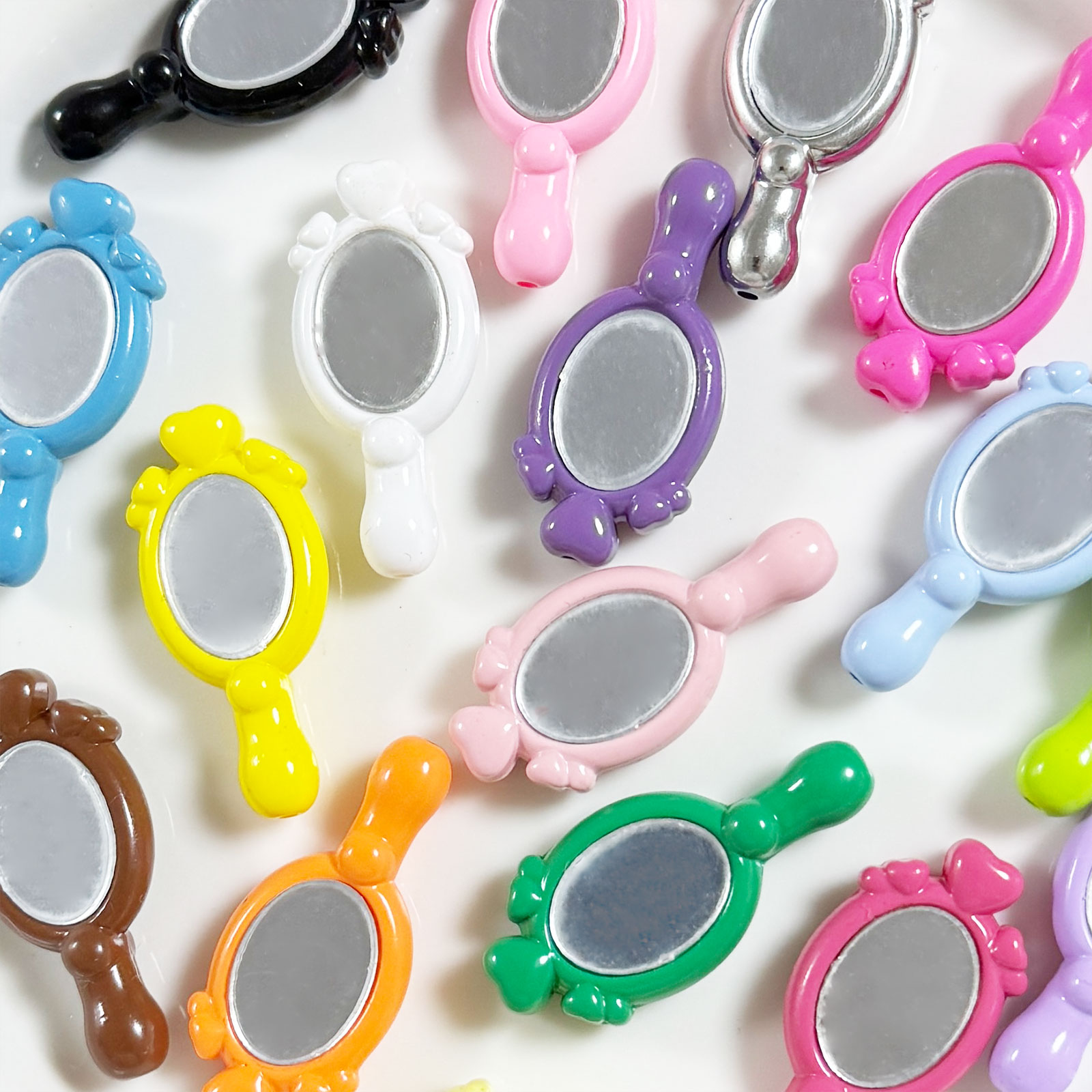 Espejo de belleza mágico de mano, cuentas Kawaii para fabricación de joyería, manualidades, decoración, collar, cadena de teléfono, accesorios de bolígrafo con cuentas