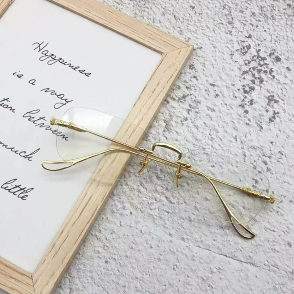 Gafas con montura cuadrada Retro para mujer y niña, gafas ligeras y cómodas antiluz azul, gafas de Color dorado, accesorios de