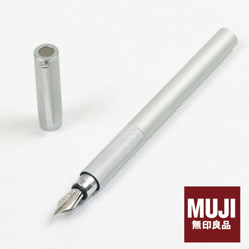 Japan's original Muji aluminum short pocket fountain pen gel pen ink