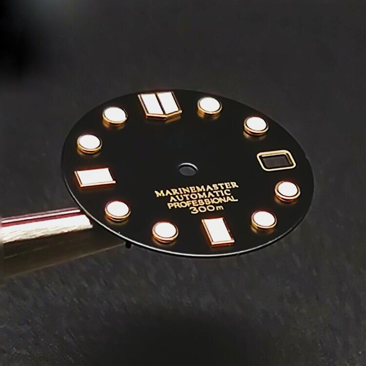 28.5mm NH35 Watch Dial Black Matte Abalone Modified Dial C3 Green Luminous Dial for NO.5 SKX007 NH35 NH36 Movement with S LOGO