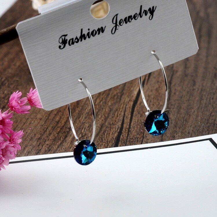 Pendientes simples con perforaciones de cristal austriaco, pendientes de temperamento populares, aretes minimalistas súper brillantes, joyería E462, 1 par: sea blue