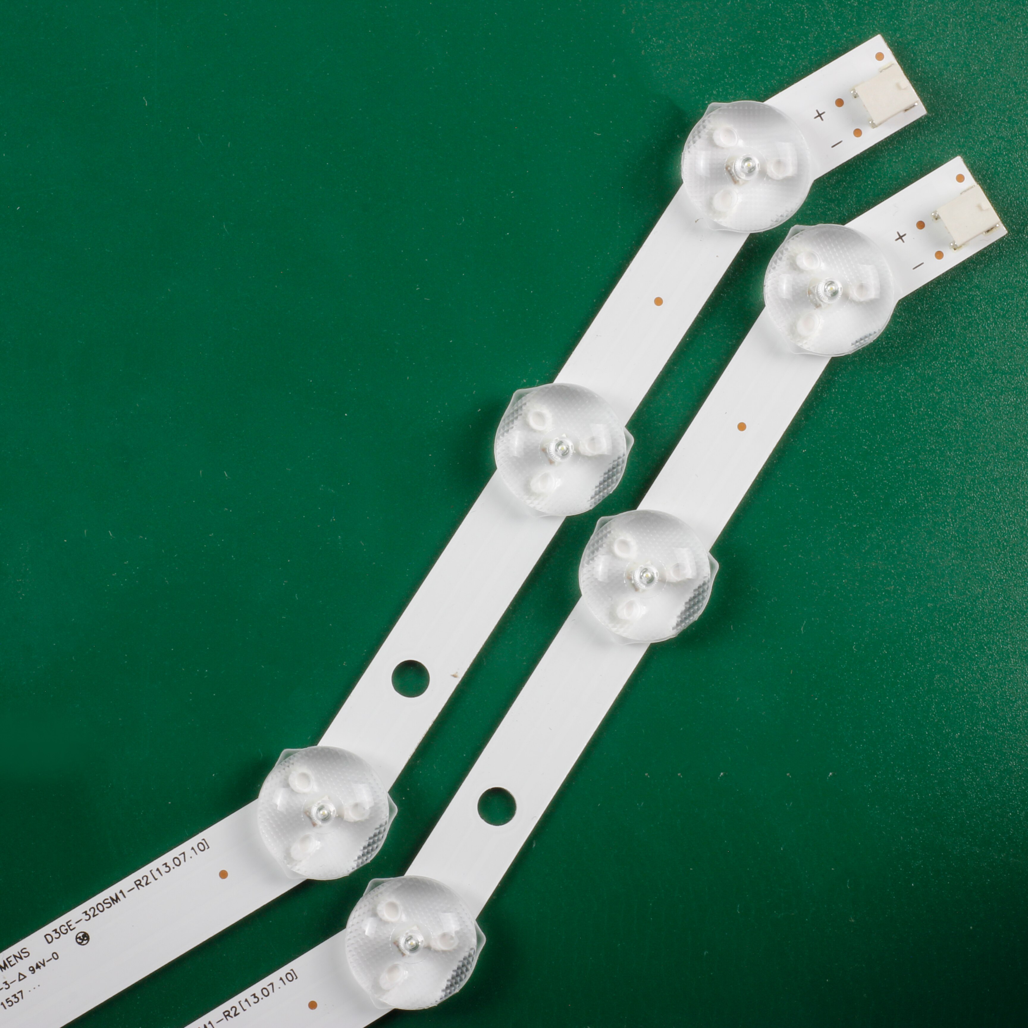 2 pcs *12 led led-hintergrundbeleuchtung streifen für samsung  d3ge-320 sm 1-r2 ue32 h 5373 2013 svs 32 fhd 3228 n 1 ue32 h 5373 ue32 eh 5005 ue32 eh 5000