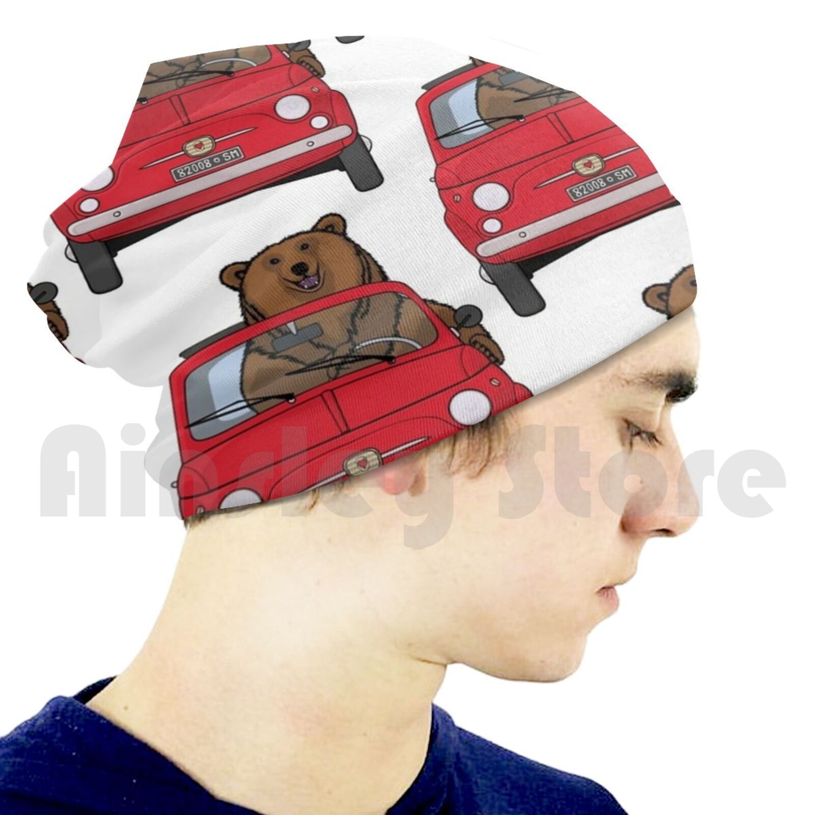 Bear In Een Rode Klassieke Fiat 500 Mutsen Trui Cap Comfortabele Klassieke Rode Fiat 500 Fiat 500 Oude Vintage Retro oude: kids Knit Hat