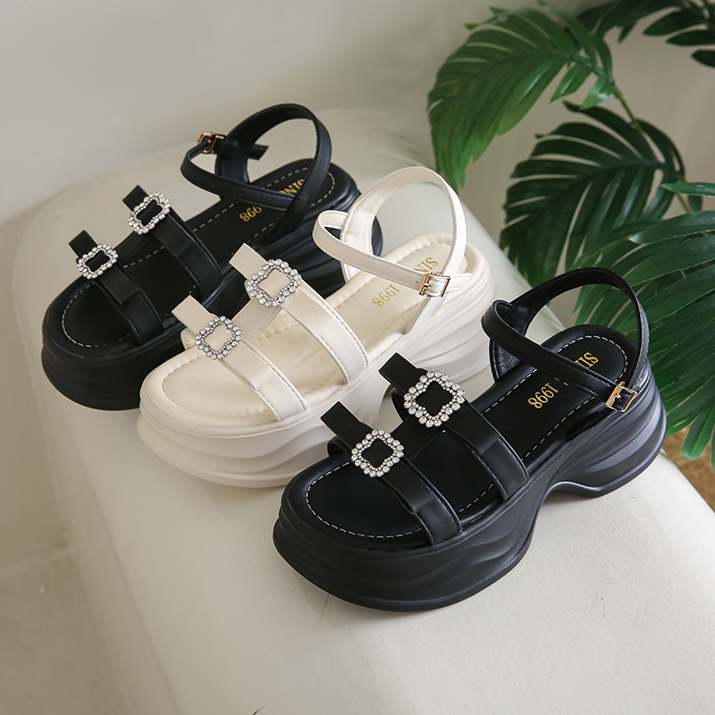 Summer Women Casual SANDALS Summer Shoes Dress Beach Rubber Sole Shoes Femme Rhinestone TACHE Shoes