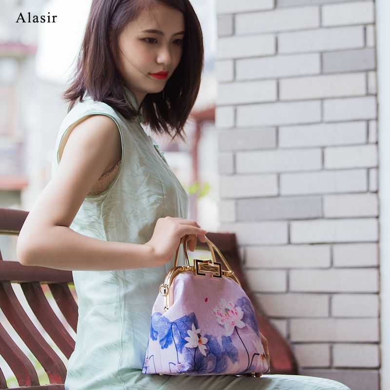 Alasir Style chinois soirée sacs à main à la main femmes rétro cadre sacs Lotus fleurs concepteur Cheongsam sac sac à main