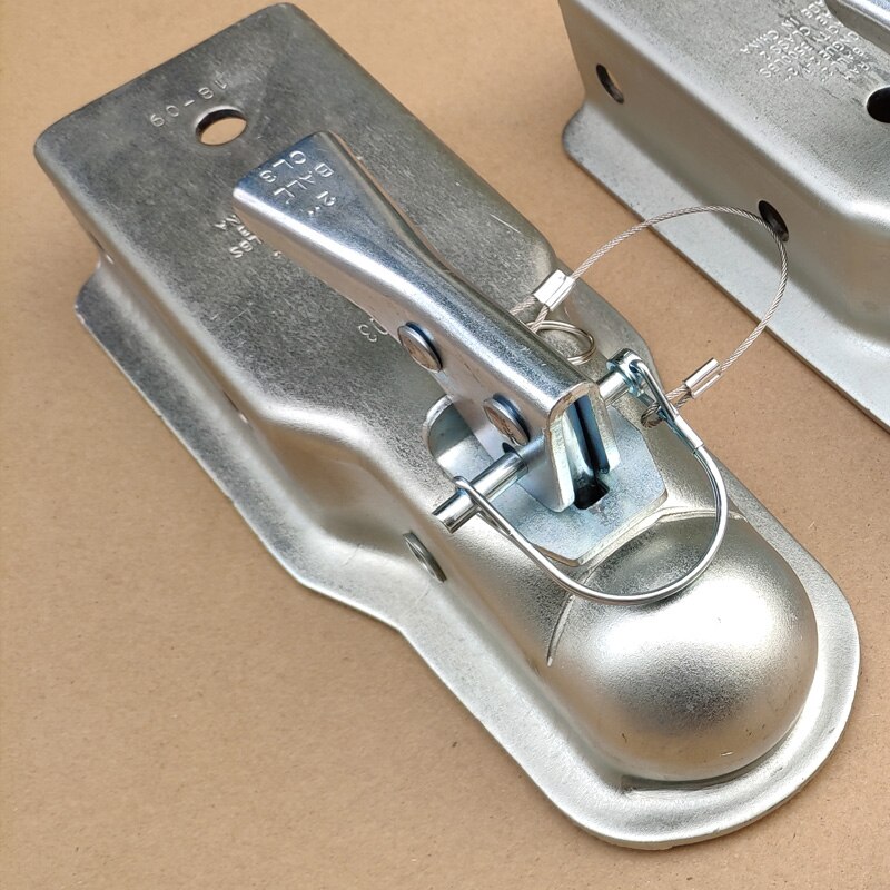 Cvp -perävaunun kytkin 2 "  x 3 '' kuulakytkimen perävaunun kytkin suora kieli 3 " 5000 lbs, perävaunun osat