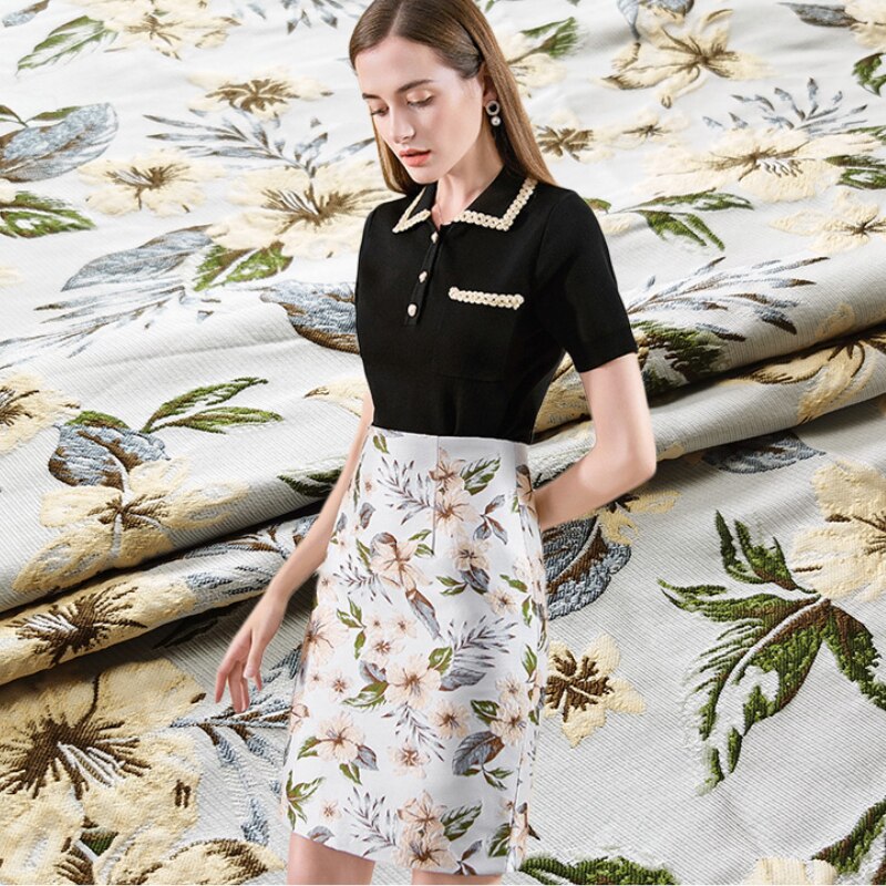 Fahion Embossed Brocade Jacquard Fabric for Sewing Women Clothing Coat Custom Tang Suit Hanfu Polyester Cloth Per Meter