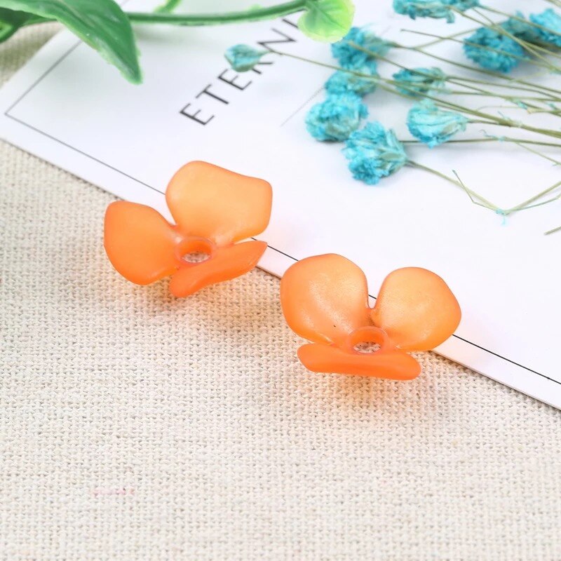 10 stuks 15 kleuren acryl 22mm blad bloemblaadjes bloem mat acryl spacers kralen voor haar bruiloft oorbellen diy maken accessoires: Oranje
