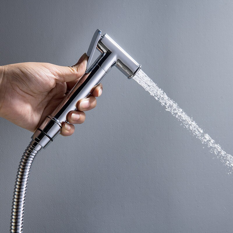 Toilet Spray Gun Faucet Toilet Companion Wall Mounted Concealed Pressurized Bidet Integrated Toilet Flushing Spray Gun Bidet Tap