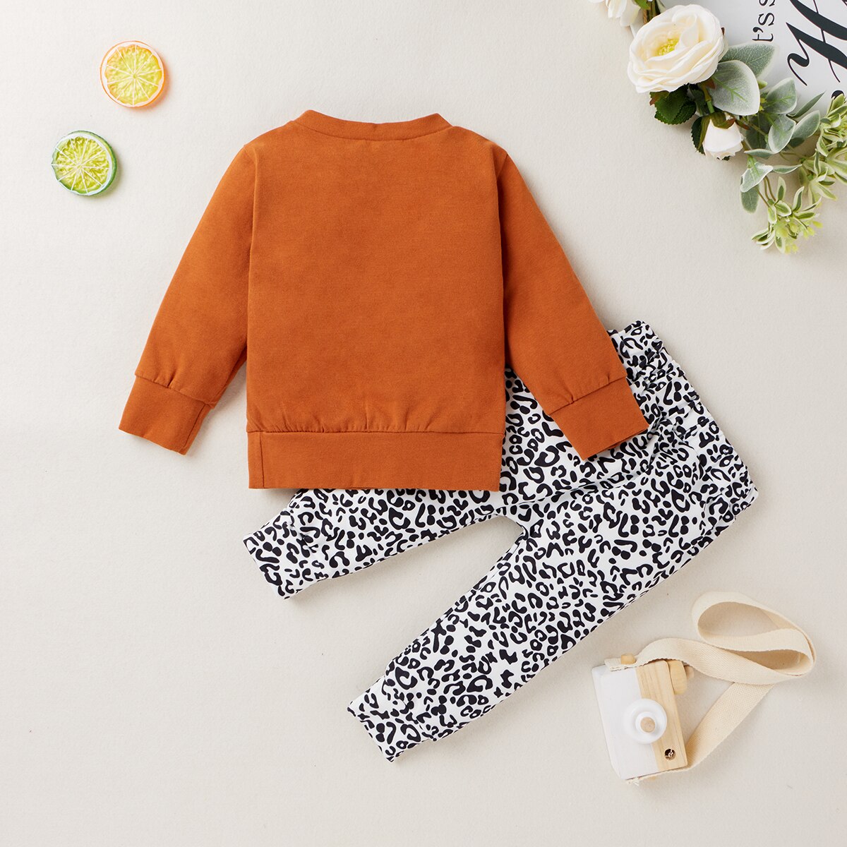 Chemise d'automne pour bébé fille, costume pantalon, haut à manches longues à col rond imprimé arc-en-ciel, pantalon léopard de jogging ample pour fille