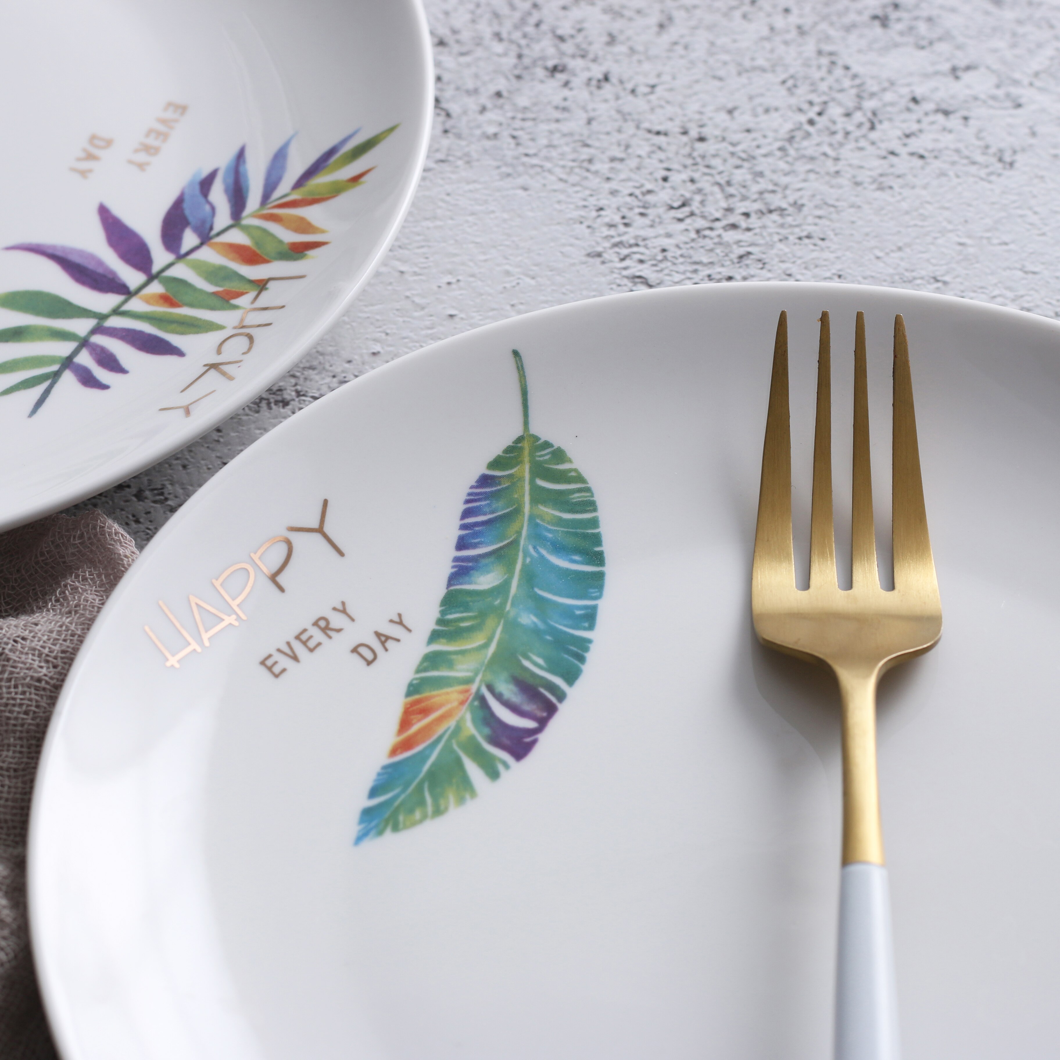 8 inch Round Plate Ceramic Dinner Plate Dish Porcelain Dessert Plate Dinnerware Cake Plate Daily Uses Home Tableware