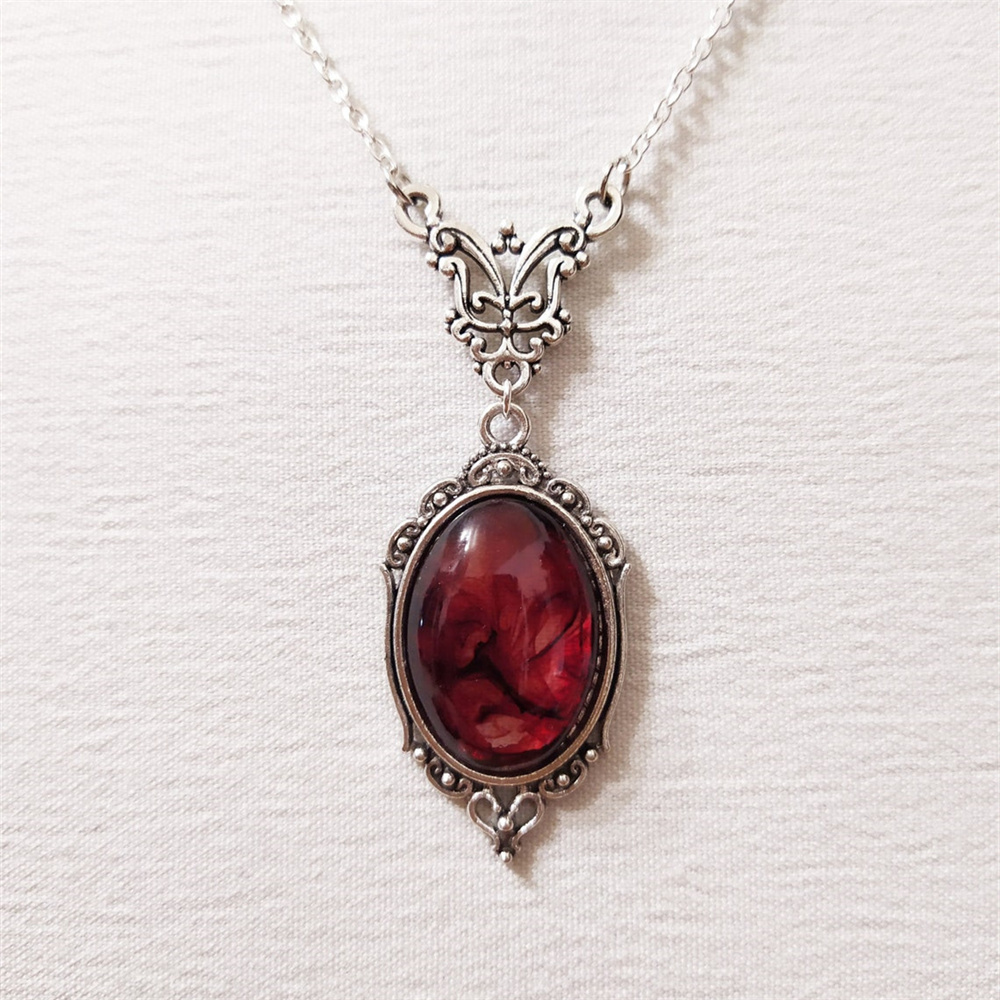 Gotische Bloed Rode Kwarts Charme Ketting Ovale Hanger Ketting Voor Vrouwen Halloween Vampier Reliëf Heks Sieraden Vintage Chokers