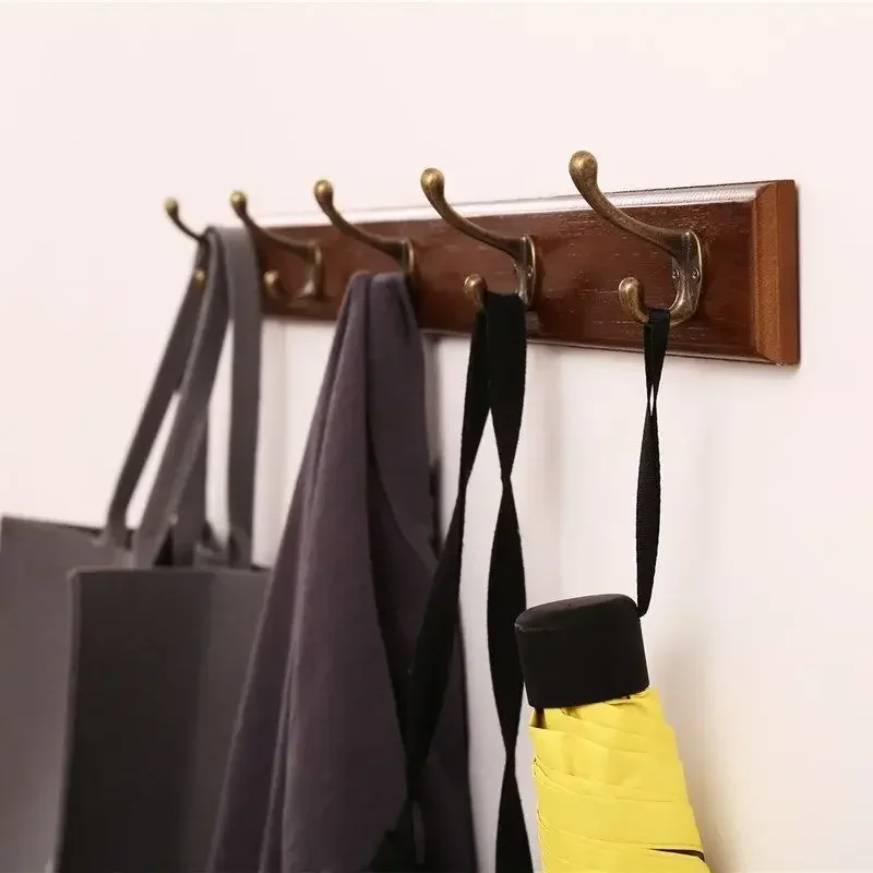 Colgador de pared para puerta de dormitorio, gancho trasero de madera maciza, perchero perforado para ropa, Organizador de armario para decoración del hogar