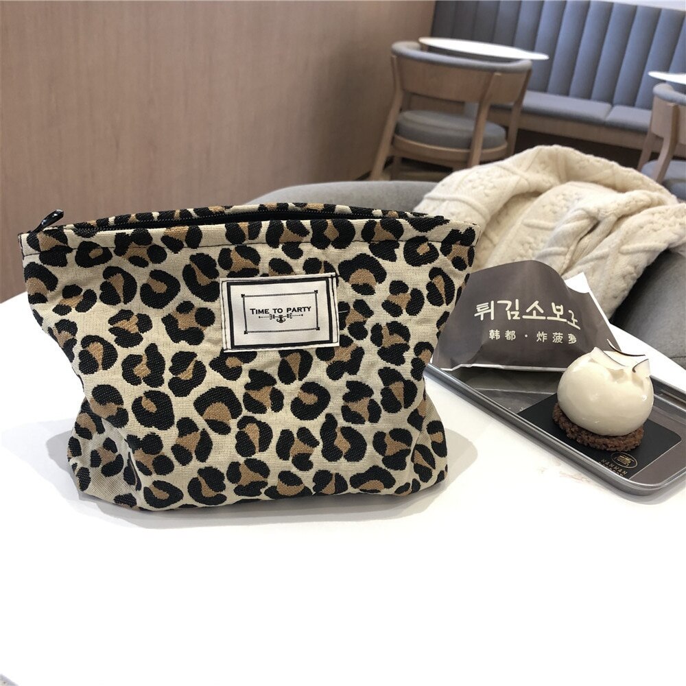 Grande mulher leopardo bolsa cosmética lona zíper à prova dwaterproof água compõem saco de viagem lavagem maquiagem organizador beleza caso: 3